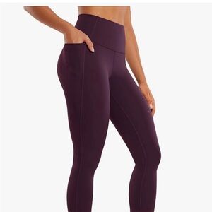 MATCHING SET-CRZ Butterluxe Capri Leggings 21” w/ Pockets + Matching Tank